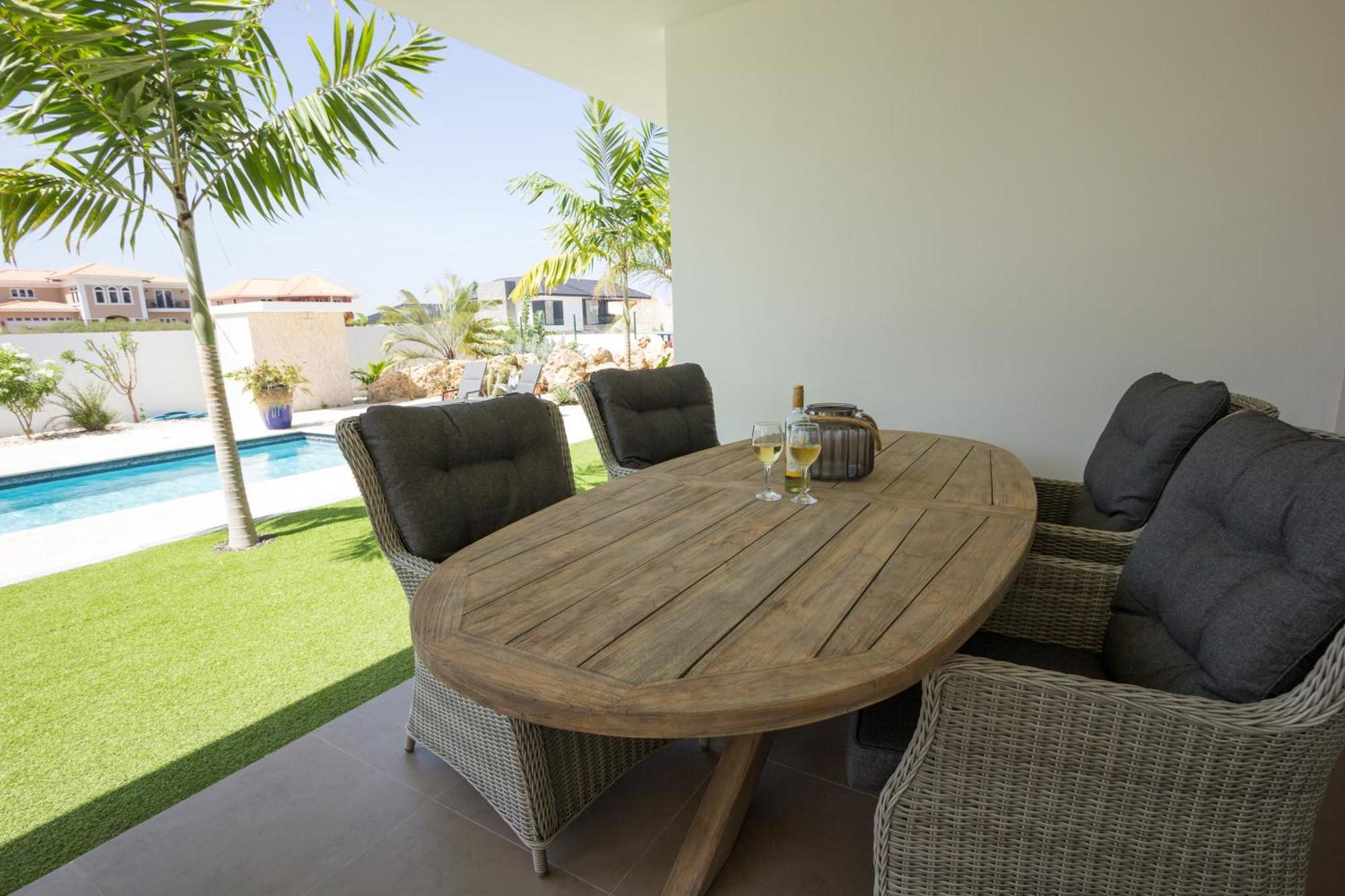 Goudhaen Luxury Private Apartments Jan Thiel Beach Εξωτερικό φωτογραφία