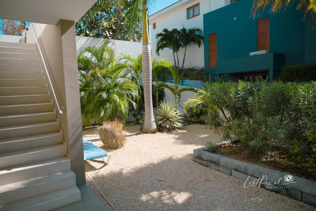 Goudhaen Luxury Private Apartments Jan Thiel Beach Εξωτερικό φωτογραφία