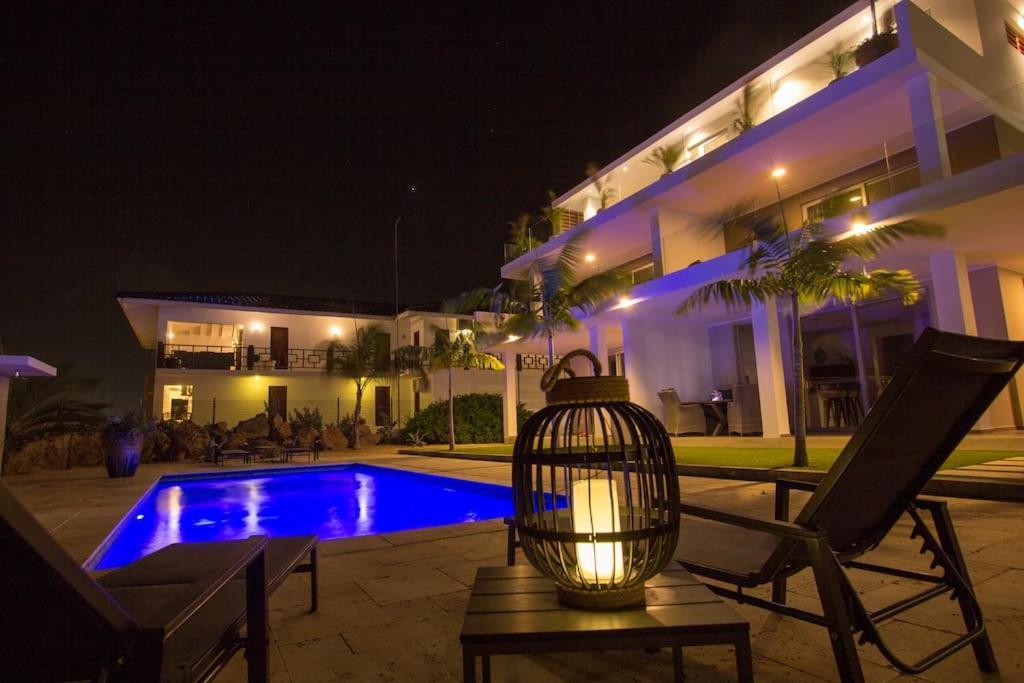 Goudhaen Luxury Private Apartments Jan Thiel Beach Εξωτερικό φωτογραφία