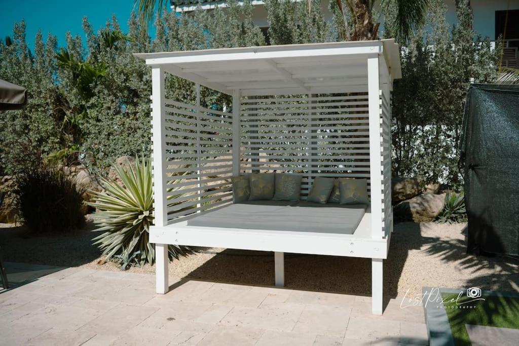 Goudhaen Luxury Private Apartments Jan Thiel Beach Εξωτερικό φωτογραφία