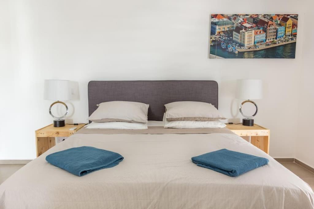 Goudhaen Luxury Private Apartments Jan Thiel Beach Εξωτερικό φωτογραφία