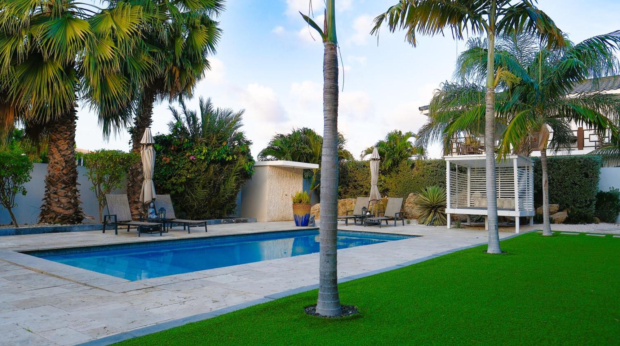 Goudhaen Luxury Private Apartments Jan Thiel Beach Εξωτερικό φωτογραφία