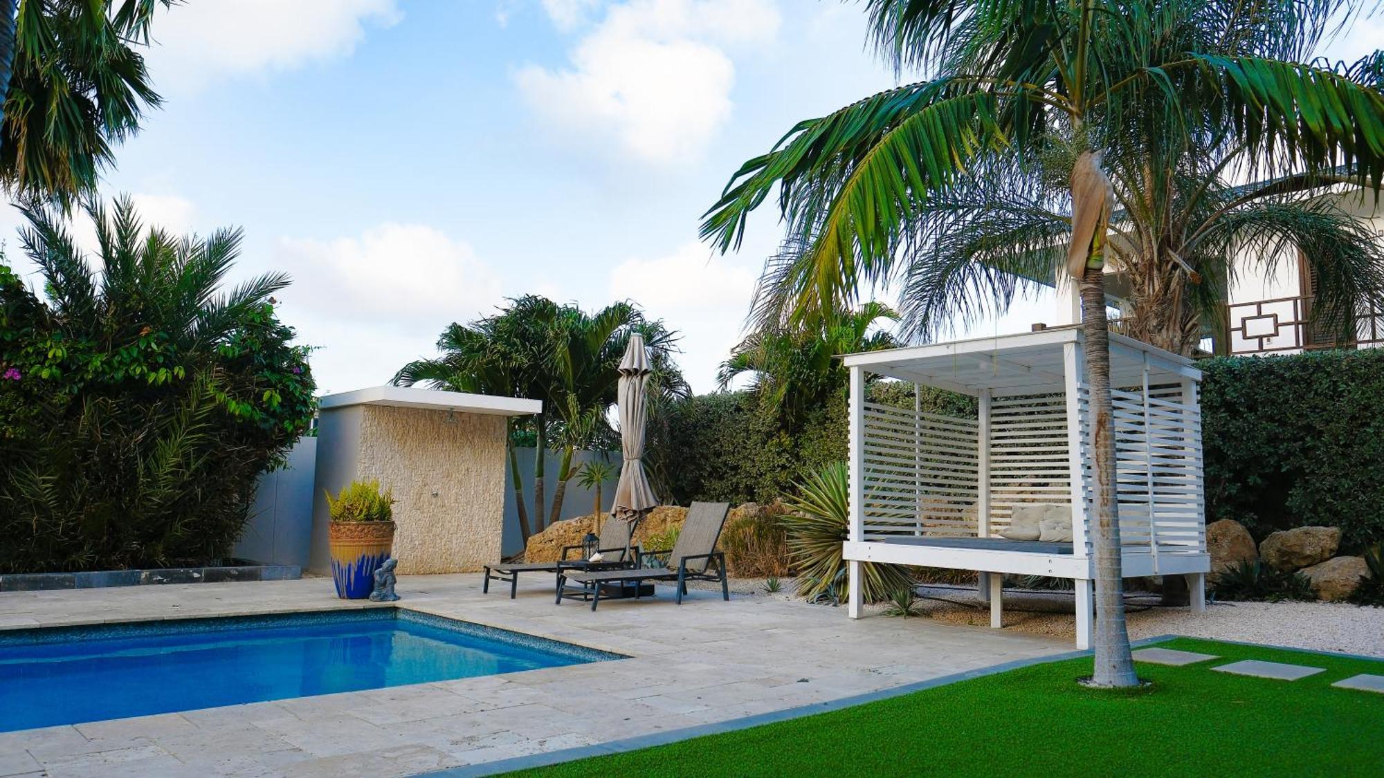 Goudhaen Luxury Private Apartments Jan Thiel Beach Εξωτερικό φωτογραφία